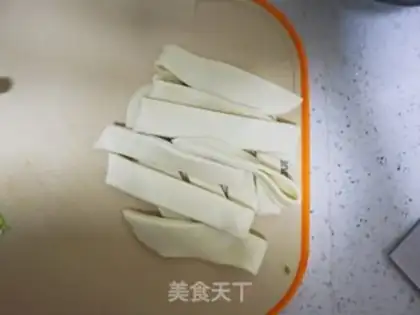 Make Oily noodles step 2