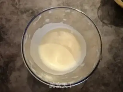Make A simple pot cake step 5