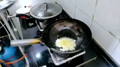 Make Tomato eggs step 3