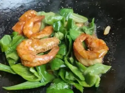 Make Crayfish and chili step 11