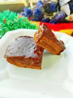 Make Chocolate iceberg cake step 32