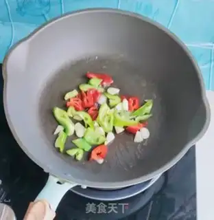 Make Piggy-cracked cabbage step 3