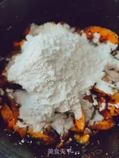 Make Pumpkin dry step 11