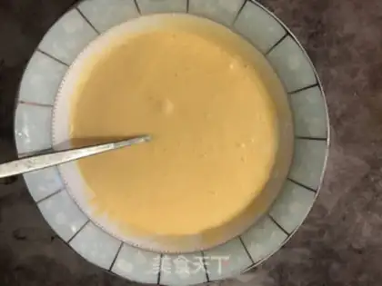 Make A simple pot cake step 9