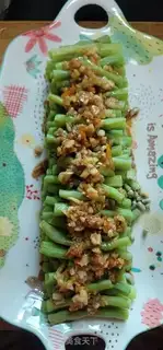 Make Garlic beans step 7