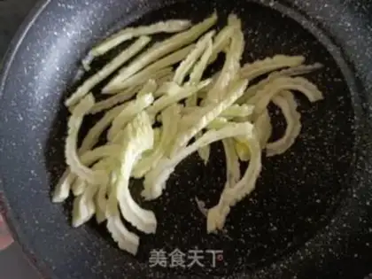 Make Pyramid bean curd step 3
