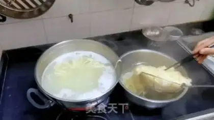 Make Tomato eggs step 9