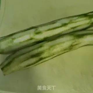 Make Garlic fan silk melon step 1