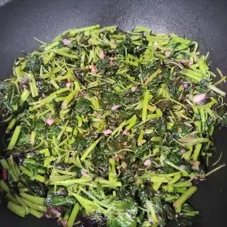 Make Garlic cuisine step 5