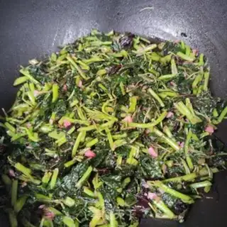 Make Garlic cuisine step 6