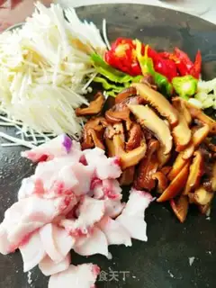 Make Double mushroom fried meat step 1