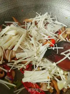 Make Double mushroom fried meat step 7