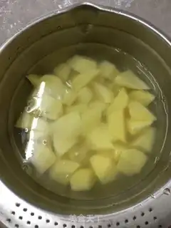 Make Air-cooked potatoes step 1