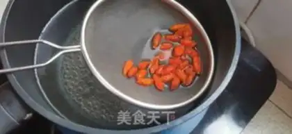 Make Banana made from bitter melons step 1