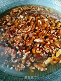 Make Amber walnuts step 4