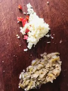 Make Hands tore chickens step 3