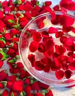 Make Homemade rose wine step 1