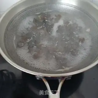 Make Oscillated eggs step 0