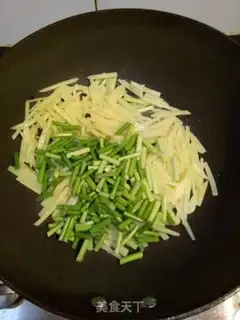 Make Potato noodle step 2
