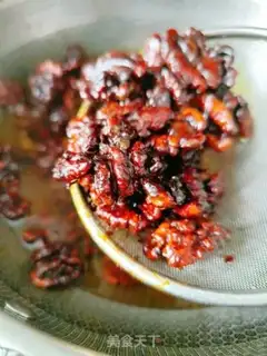 Make Amber walnuts step 13
