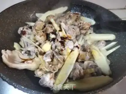 Make A young, red duck step 5