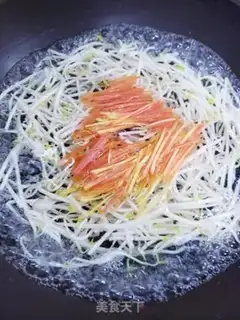 Make The green bean sprouts step 1