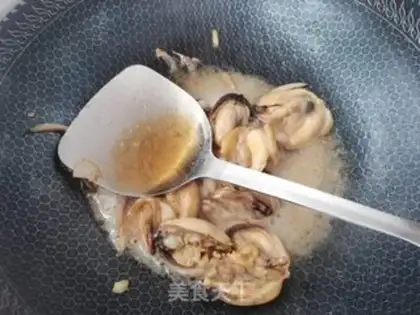 Make Smelt tofu eggs and mushroom soup step 4