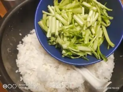 Make Scrambled rice step 0