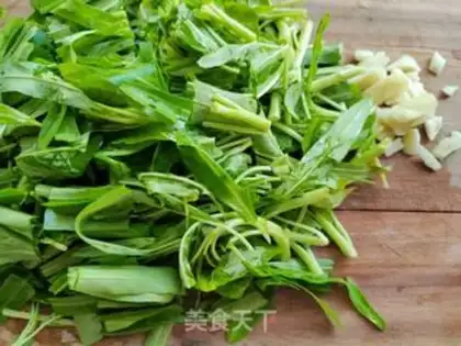 Make Pelican cabbage step 1