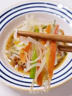 Make The green bean sprouts step 6