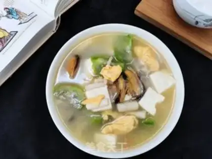 Make Smelt tofu eggs and mushroom soup step 11