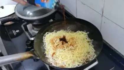 Make Bean sprouts step 4