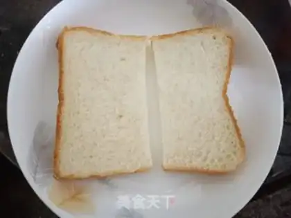 Make Onion tomato toast step 0