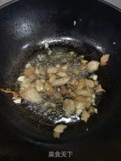Make The bean sprouts are fried step 1