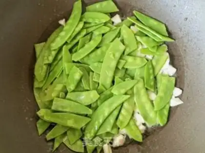 Make Garlic is good for Dutch beans step 4
