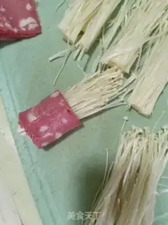 Make Bacon pins and mushrooms step 2