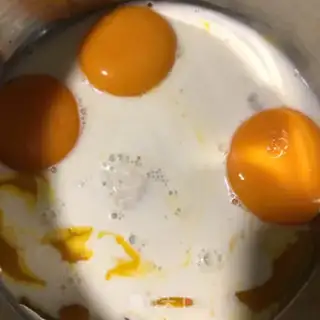 Make Onion cake step 1