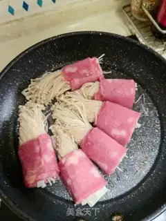 Make Bacon pins and mushrooms step 5