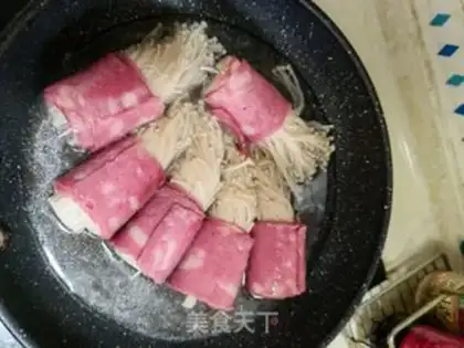 Make Bacon pins and mushrooms step 6