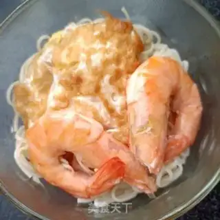 Make Shrimp omelet noodles step 14