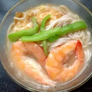Make Shrimp omelet noodles step 15