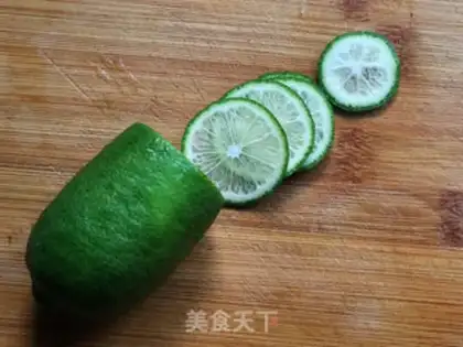 Make A cucumber with vinegar step 3