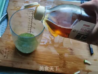 Make A cucumber with vinegar step 5