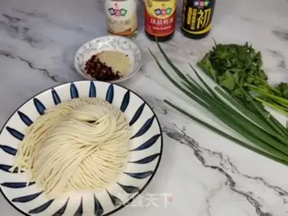 Make Sour spicy. Soup noodles step 0