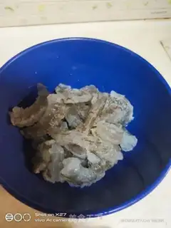 Make Shrimp fried eggs step 1