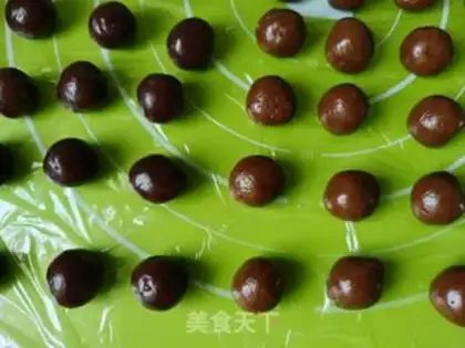 Make Black Sugar Hill moon cake step 3