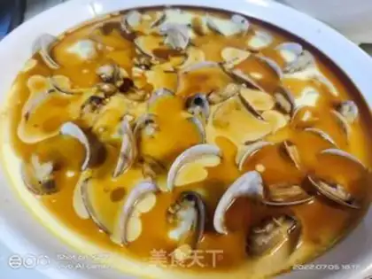 Make Cracking eggs step 4