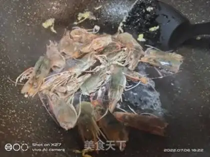 Make Smelt egg shrimp soup step 4