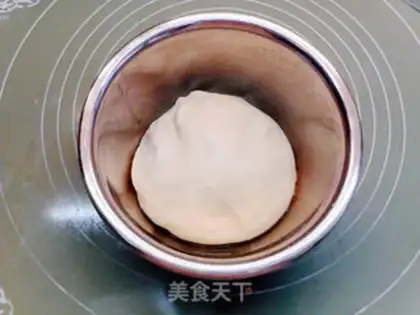 Make raisins with light cream step 4