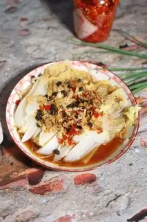 Make Garlic bean sprouts step 8
